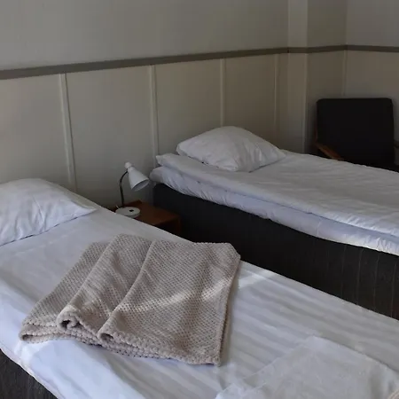 Kartanohostel Annacatharina Hostel *