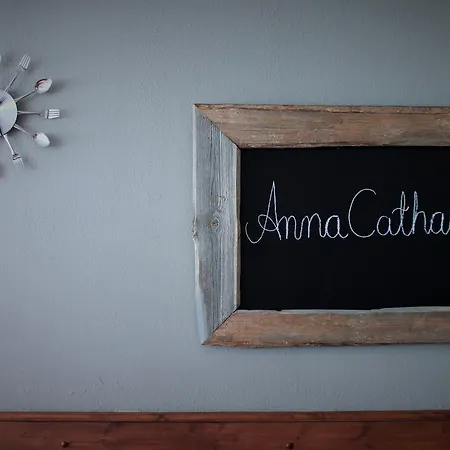 Kartanohostel Annacatharina Ostello